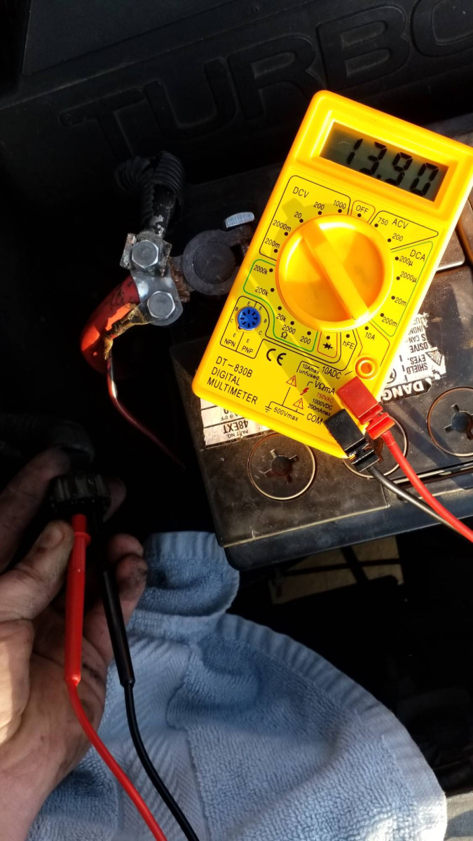 iac 3 wire harness, Ignition ON, middle power voltage