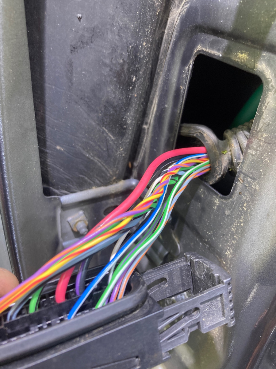 Closer look. Rubber pushed in for inspection