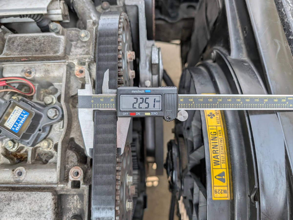 Volvo960TimingBeltWidth.jpg