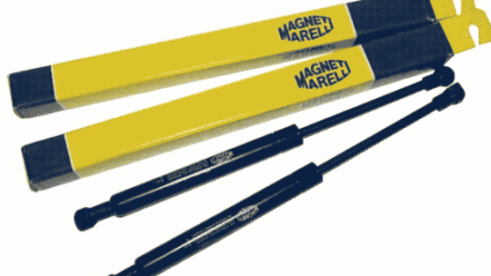 Changing Lift Gate Trunk Struts On A Wagon -