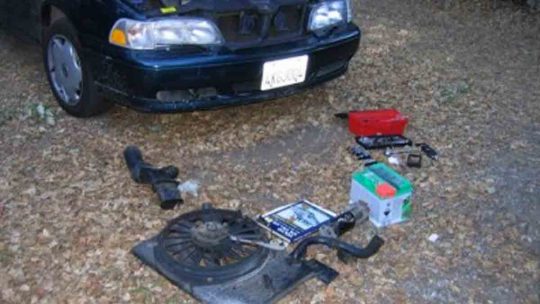 Replacing The Starter Motor 1998 S70 -