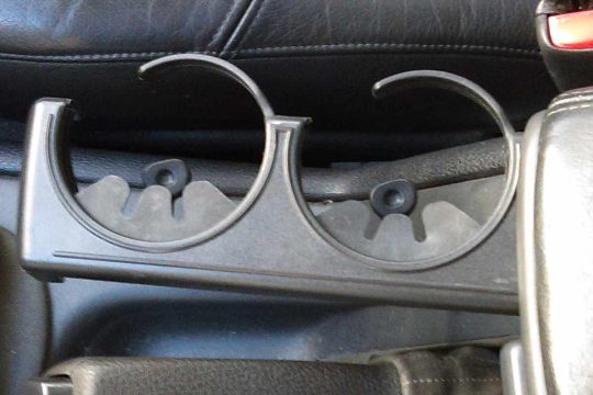 850, S70, V70, C70, V70 XC Replace Cupholders