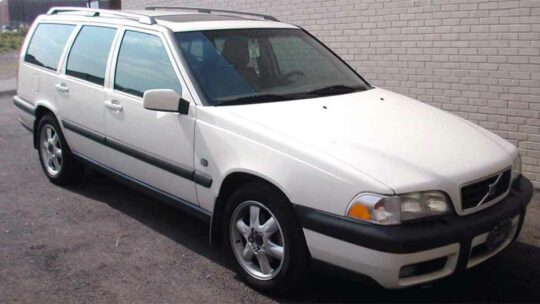2000 Volvo XCV70