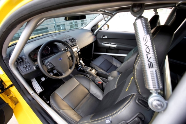 Volvo C30 -  Factory modification