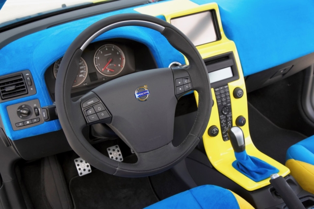 Volvo C30 -  Factory modification