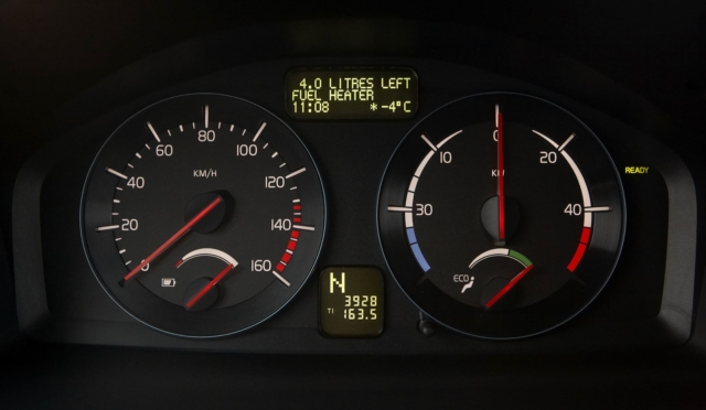 Volvo C30 -  EV, Guage cluster, interior, spedometer, tachometer