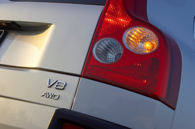 Volvo XC90 V8 -  silver, taillight, XC90 V8