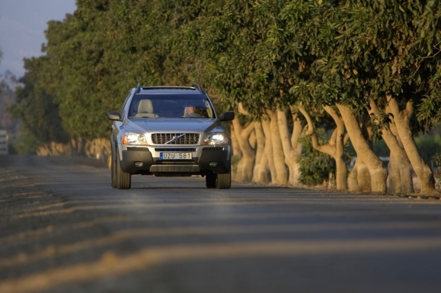 Volvo XC90 V8 -  silver, XC90 V8