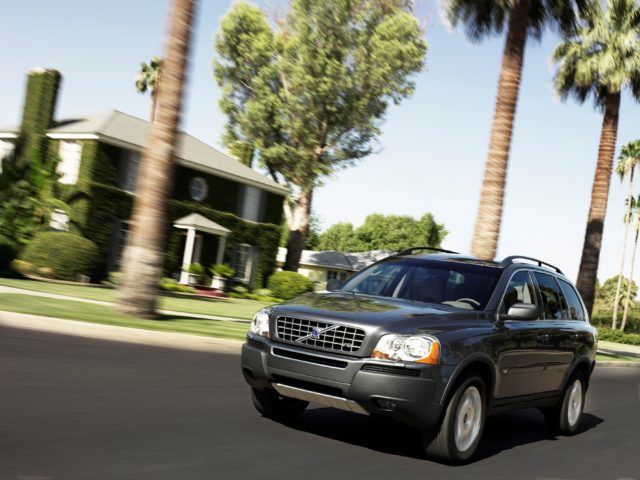 Volvo XC90 First Generation -  XC90 V8