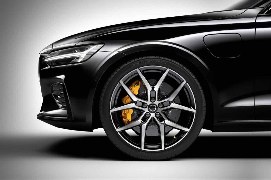 S60 Polestar Engineered, in Black Stone