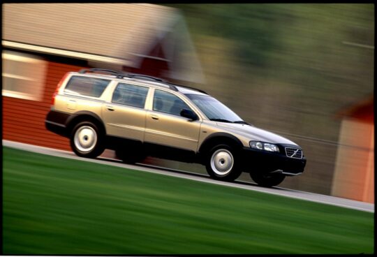 Volvo XC70 P2 - Second Generation