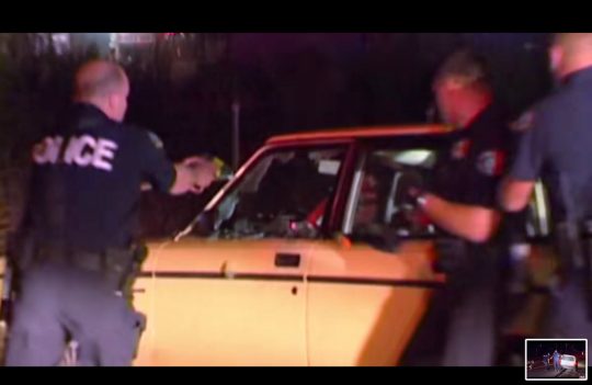 Volvo 240 Pale Yellow